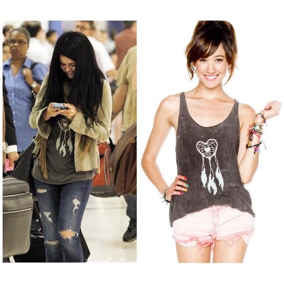 Brandy Melville Joanna Dreamcatcher Embroidery Top - Picture 2 of 6